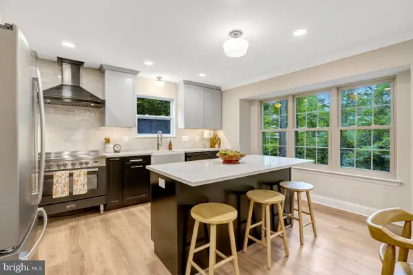 7373 Silver Pine Dr, SPRINGFIELD, VA 22153