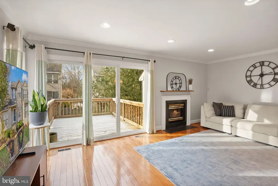 5610 Gosling Ct, Clifton, VA 20124 - #3
