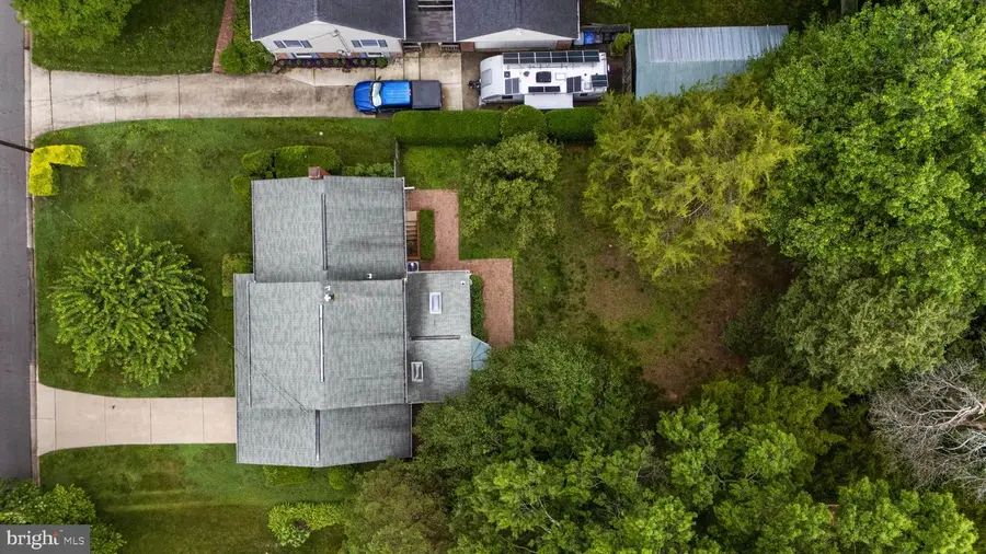 8319 W Boulevard Dr, Alexandria, VA 22308 - #3