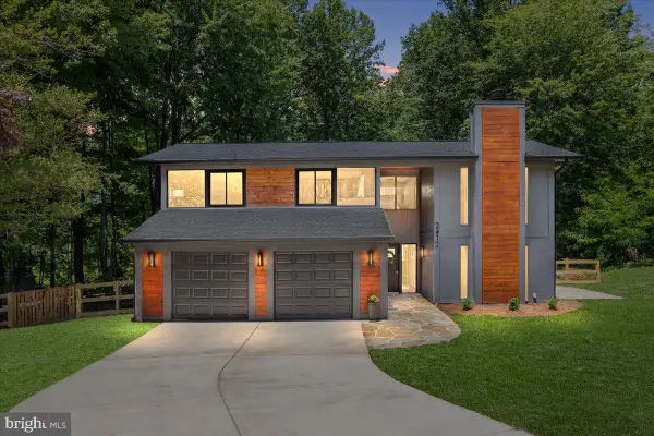 2412 Andorra Pl, RESTON, VA 20191