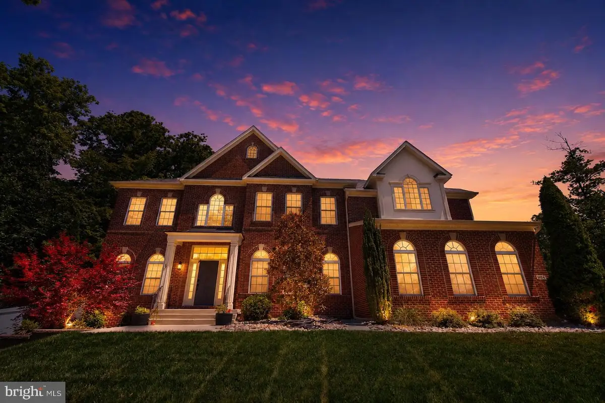 9124 Ridgely Dr, Lorton, VA 22079 - #1