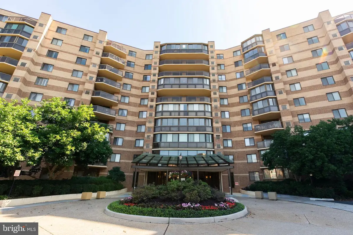 8380 Greensboro Dr #607, McLean, VA 22102 - #1