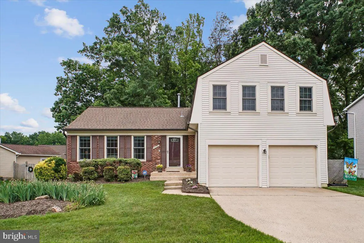 9739 Ironmaster Dr, Burke, VA 22015 - #1