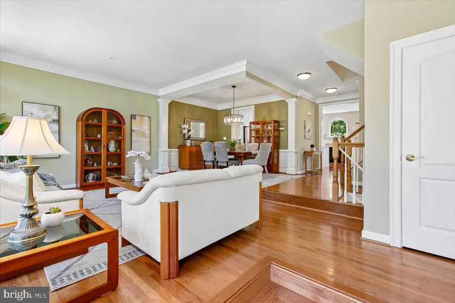 9574 Lagersfield Cir, Vienna, VA 22181 - #3