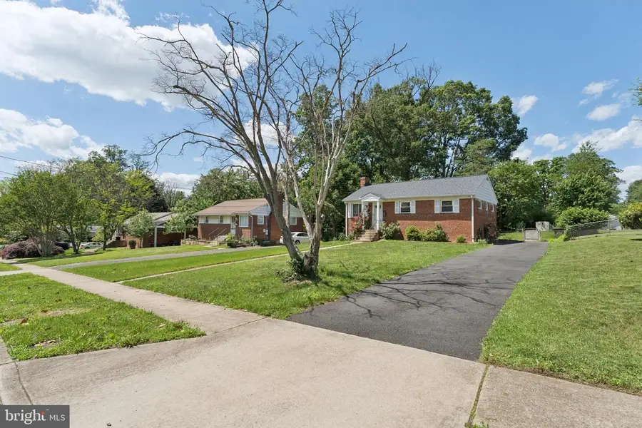 7022 Strathmore St, Falls Church, VA 22042 - #2