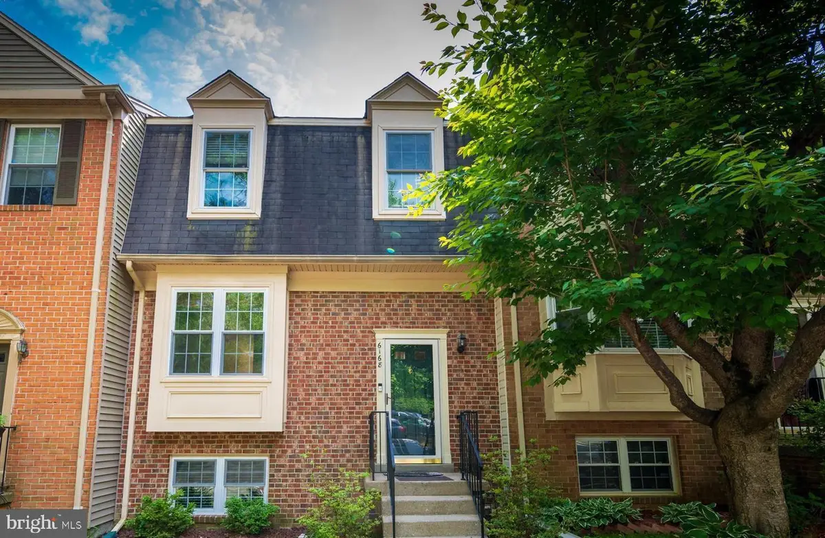 6168 Forest Creek Ct, Springfield, VA 22152 - #1