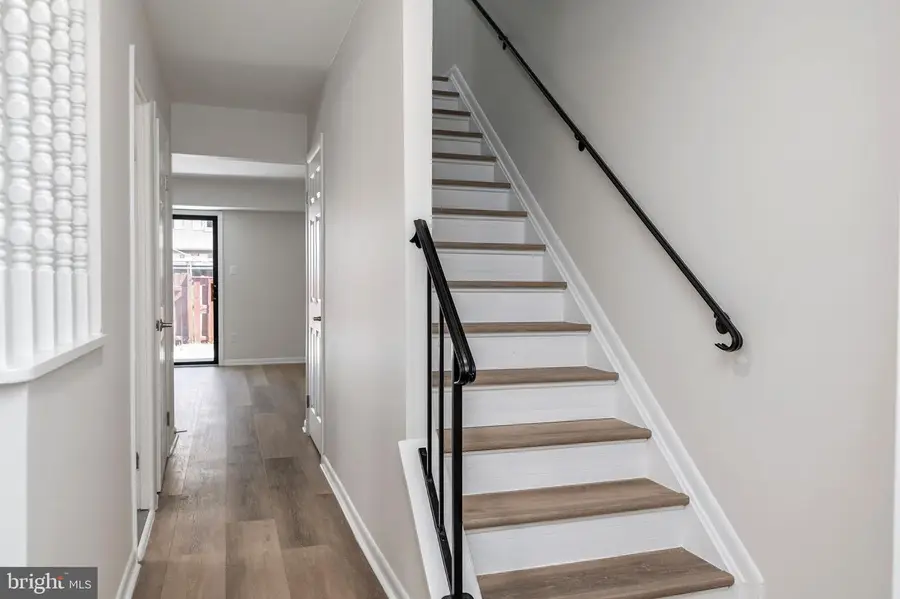 2124 Mager Dr, Herndon, VA 20170 - #3