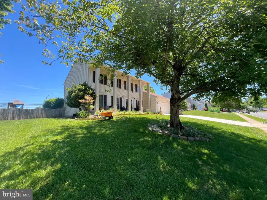 4603 Sand Rock Ln, Chantilly, VA 20151 - #3