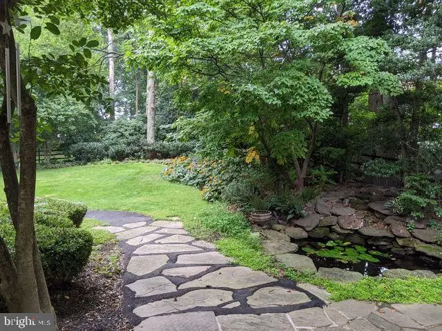 11103 Burywood Ln, Reston, VA 20194 - #3