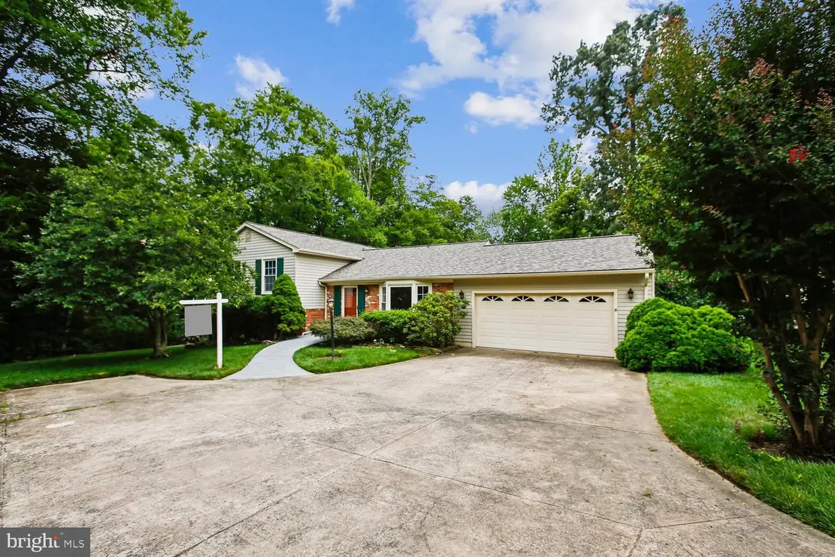 7871 Godolphin Dr, Springfield, VA 22153 - #1