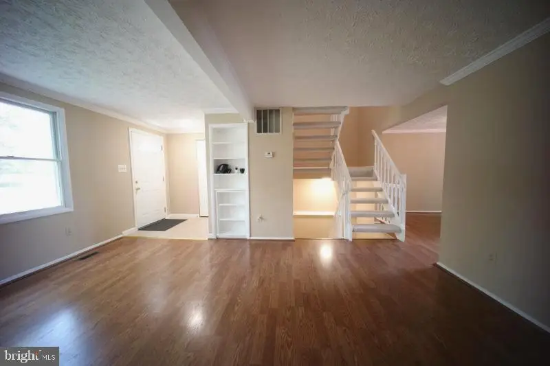 5935 Spruce Run Ct, Centreville, VA 20121 - #3