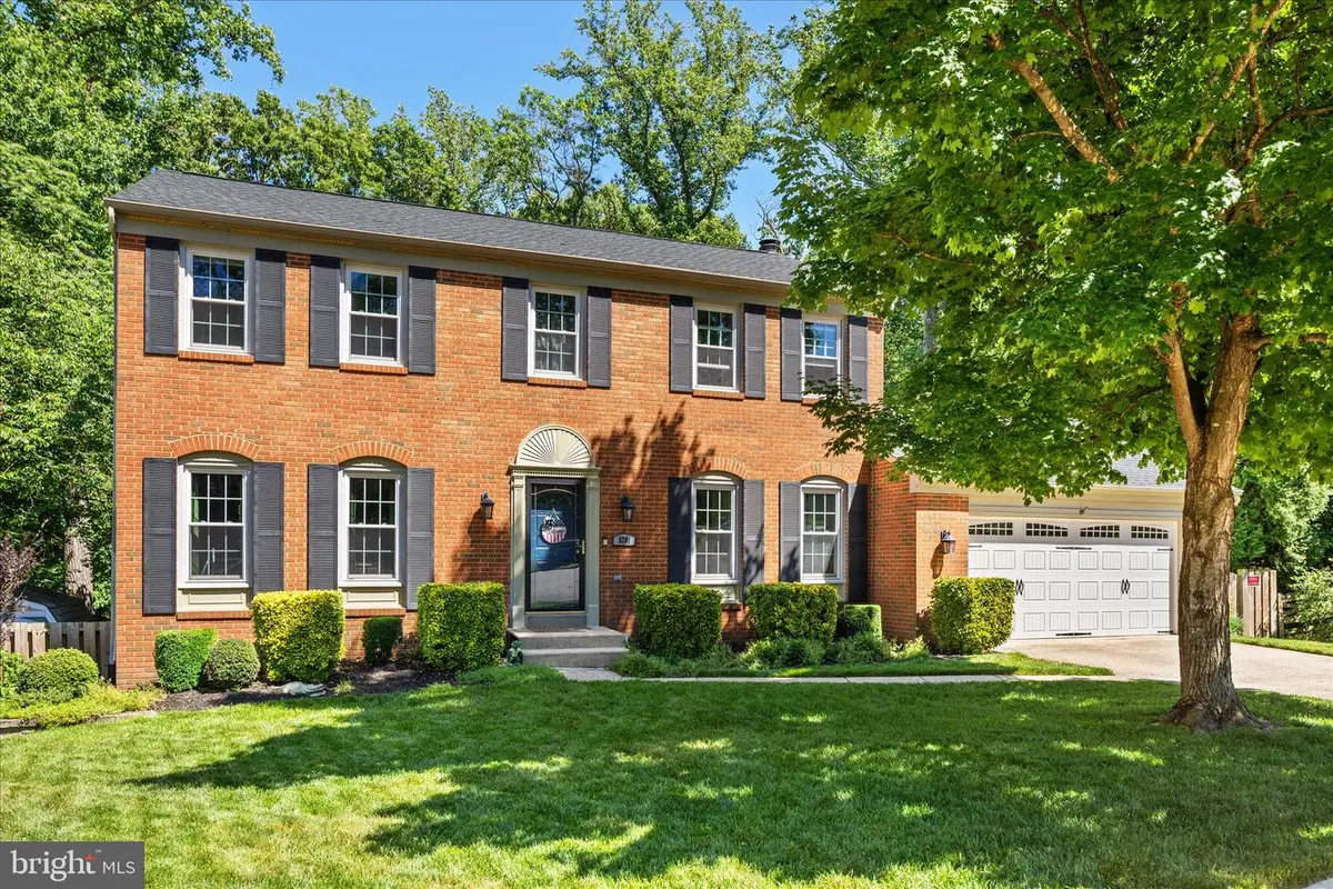 8201 Running Creek Ct, Springfield, VA 22153 - #1