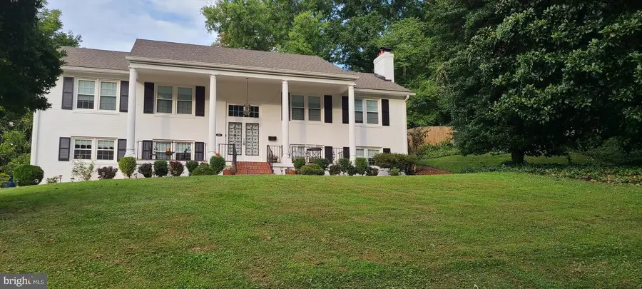 3713 Chanel Rd, Annandale, VA 22003 - #3