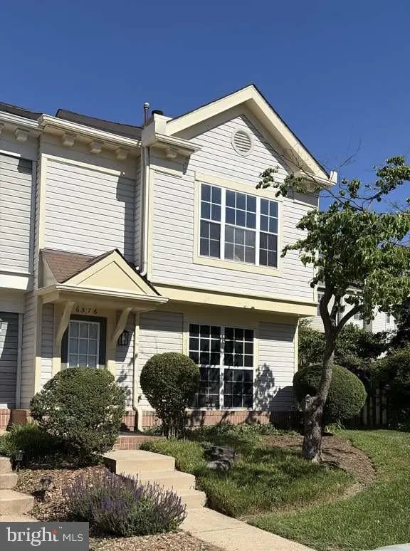 6576 Medinah Ln, Alexandria, VA 22312 - #1