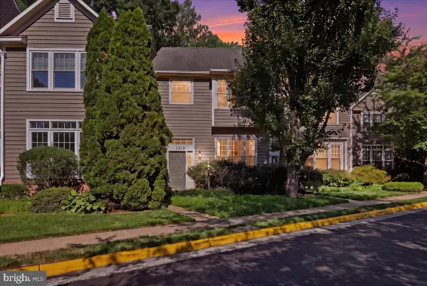 1213 Weatherstone Ct, RESTON, VA 20194