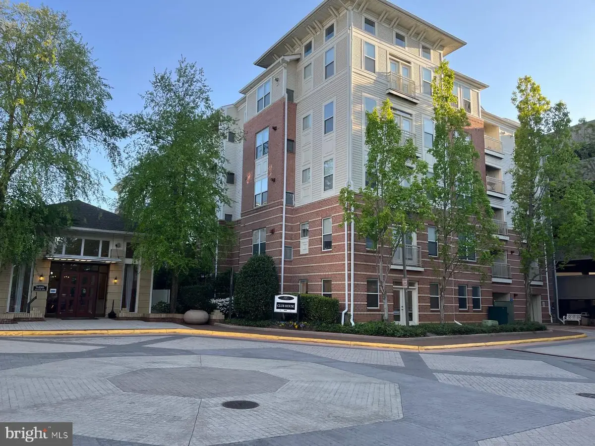 2765 Centerboro Dr #361, Vienna, VA 22181 - #1