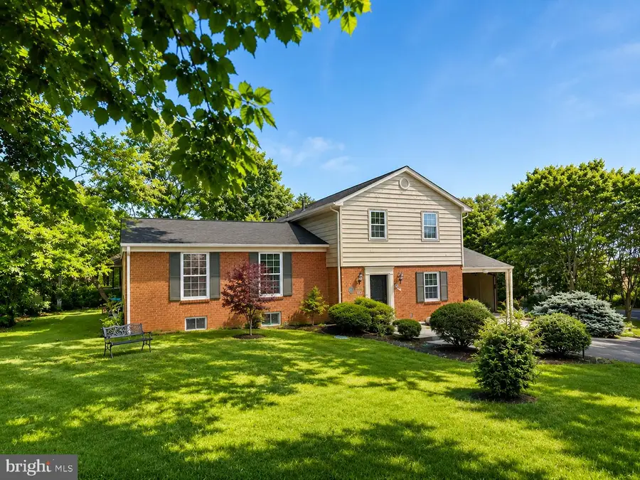 4003 Whispering Ln, Annandale, VA 22003 - #2
