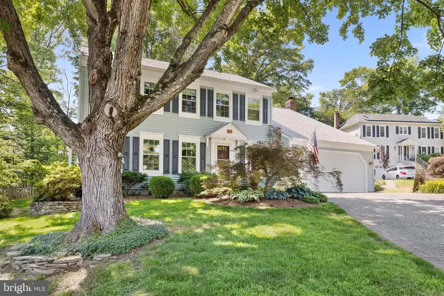 7702 Hilltopper Ct, Springfield, VA 22153 - #3