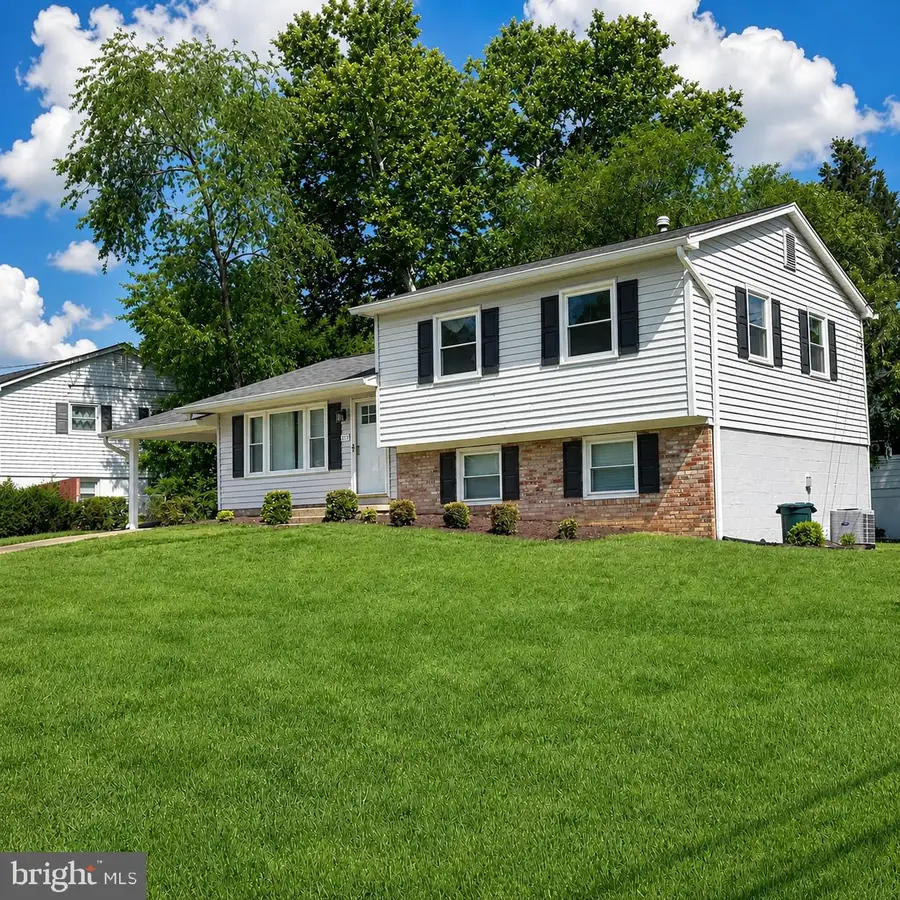 6119 Marilyn Dr, Alexandria, VA 22310 - #3