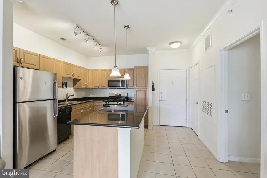 12913 Centre Park Cir #405, Herndon, VA 20171 - #3