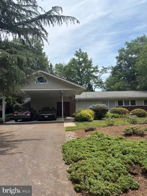 3609 Pinetree Ter, Falls Church, VA 22041 - #3