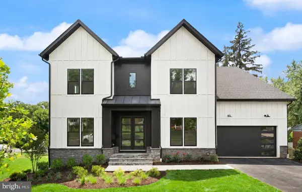 7738 Leonard Dr, FALLS CHURCH, VA 22043
