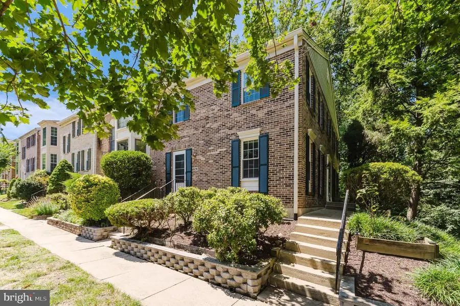 6010 Heathwick Ct, Burke, VA 22015 - #2