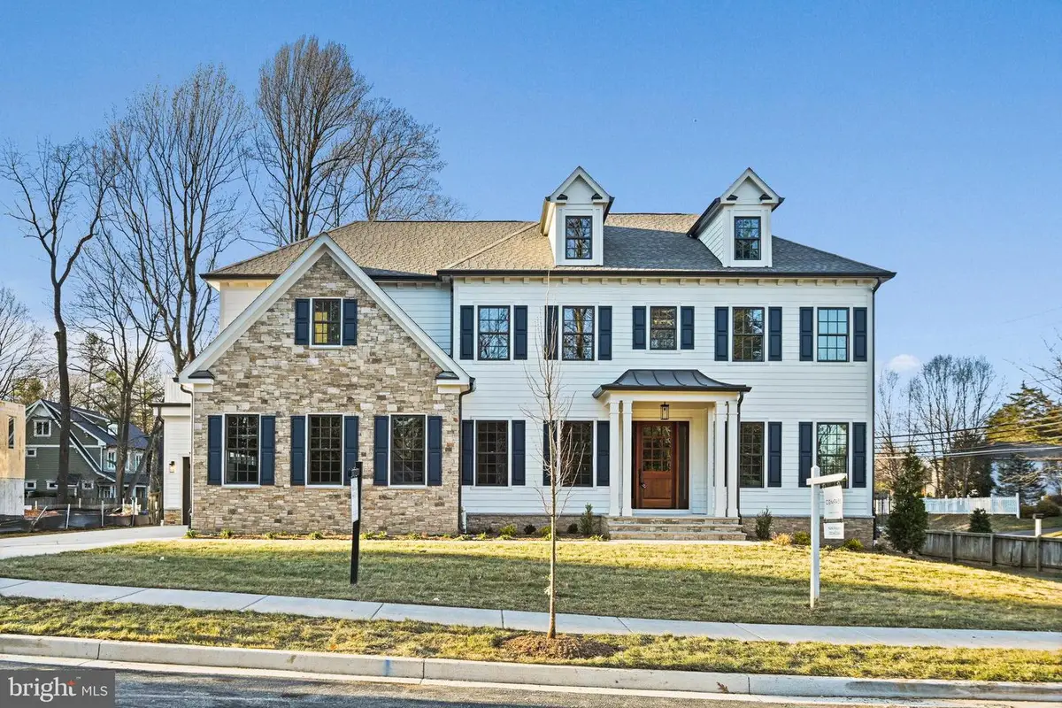 901 Echols St Se, Vienna, VA 22180 - #1