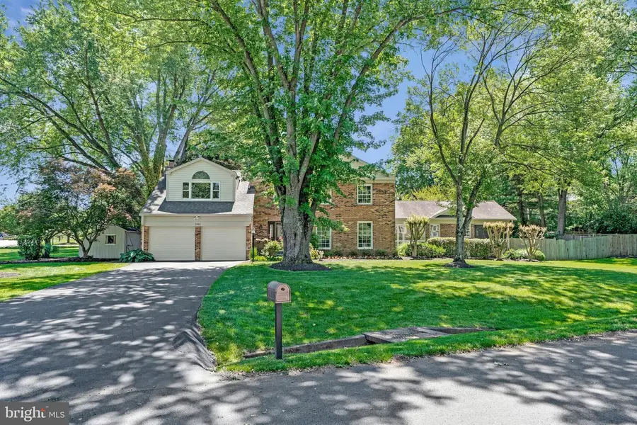 1301 Stone Meadow Way, Vienna, VA 22182 - #3