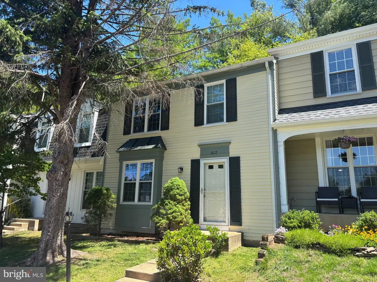 6117 Martins Landing Ct, Burke, VA 22015 - #1