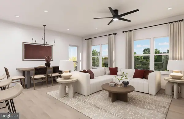9475b Sprague Ave #6, FAIRFAX, VA 22031