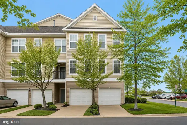 13375-t Connor Dr #t, CENTREVILLE, VA 20120