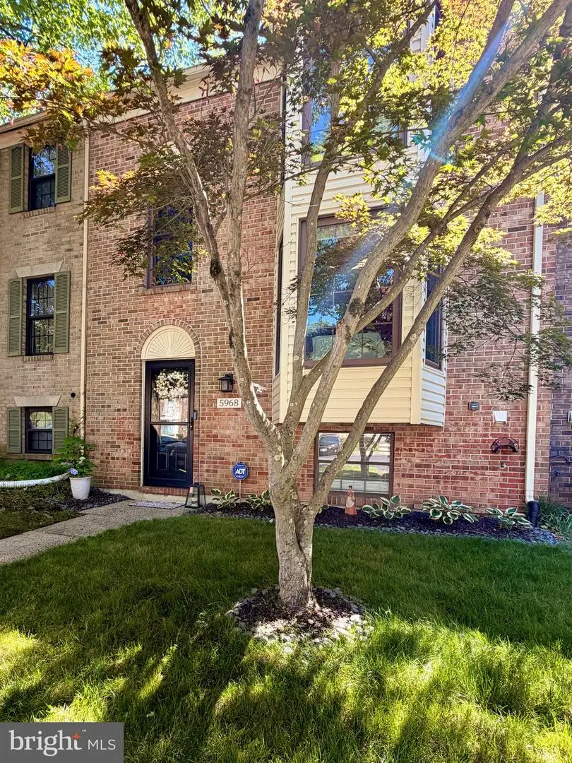 5968 Clerkenwell Ct, Burke, VA 22015 - #3
