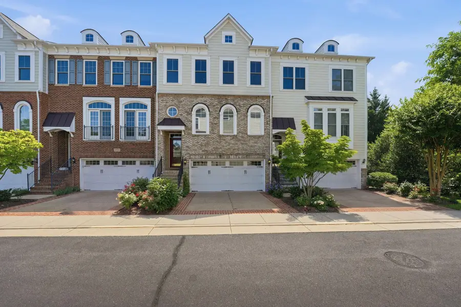 508 Hollingsworth Ter, Herndon, VA 20170 - #3
