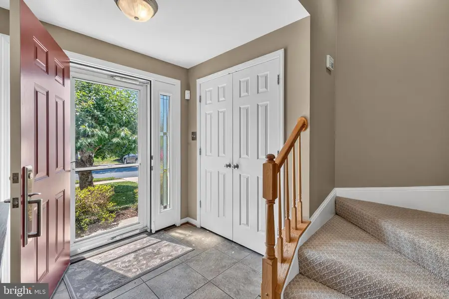 13830 Bridlington Ct, Centreville, VA 20120 - #2