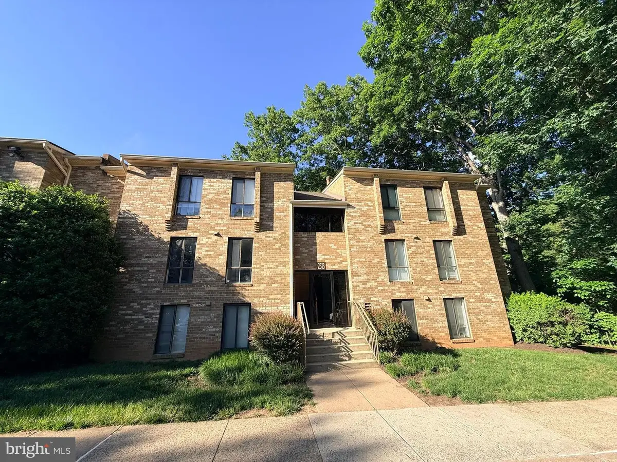 2313 Freetown Ct #20/11c, Reston, VA 20191 - #1