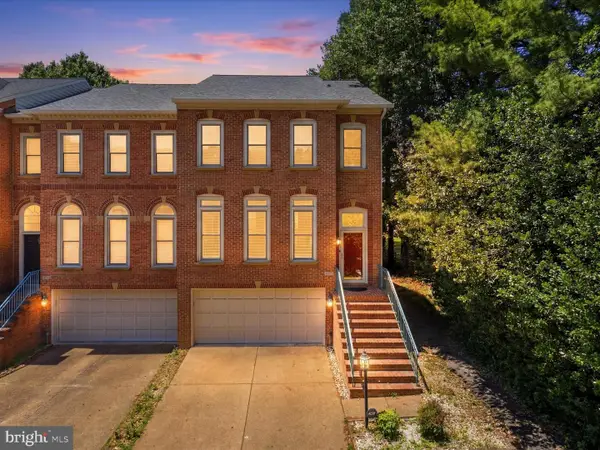 7522 Chrisland Cv, FALLS CHURCH, VA 22042
