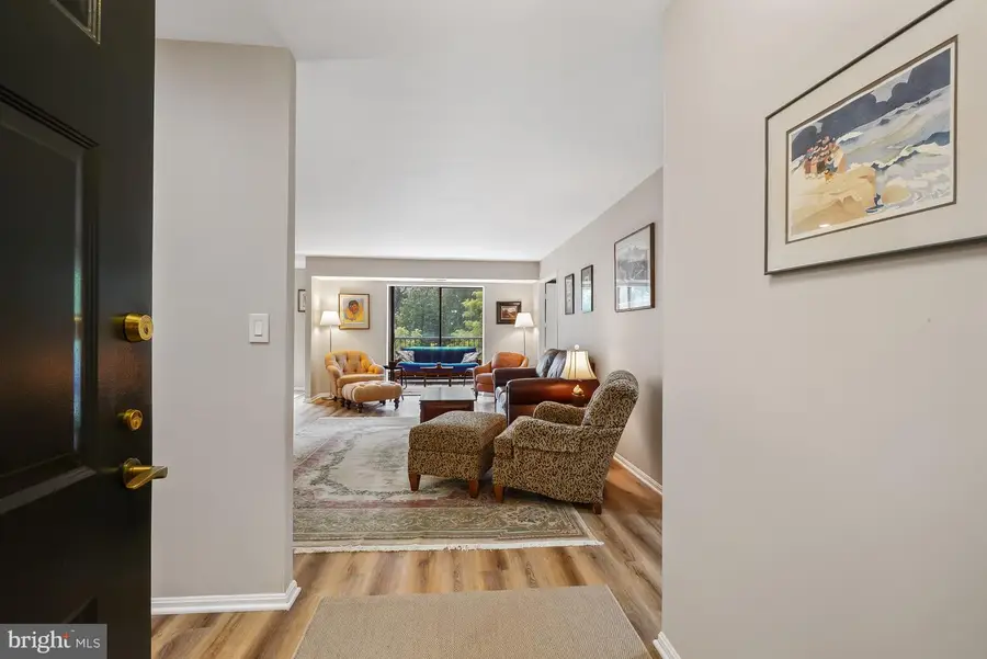 5902 Mount Eagle Dr #316, Alexandria, VA 22303 - #3