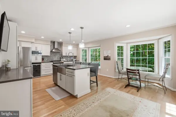 9235 Northedge Dr, SPRINGFIELD, VA 22153