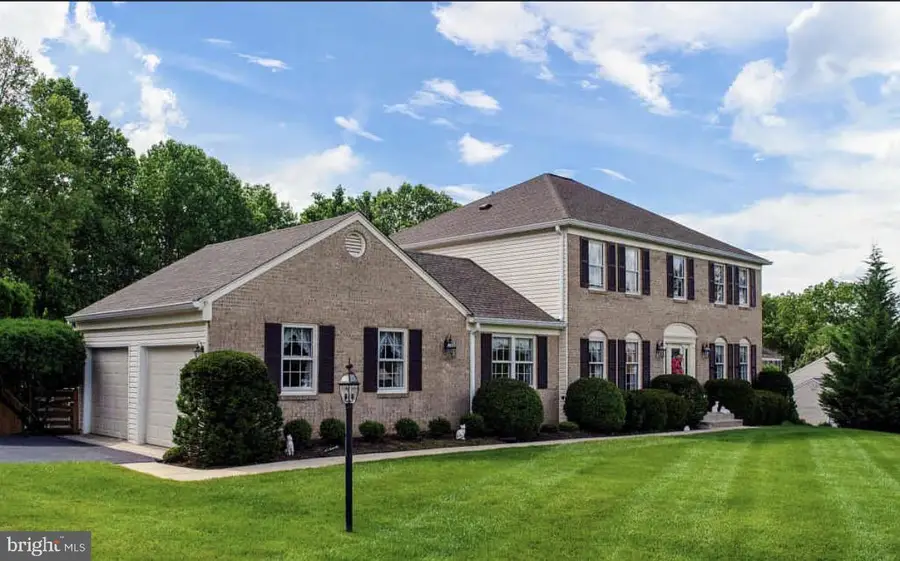 1416 Rosewood Hill Dr, Vienna, VA 22182 - #3