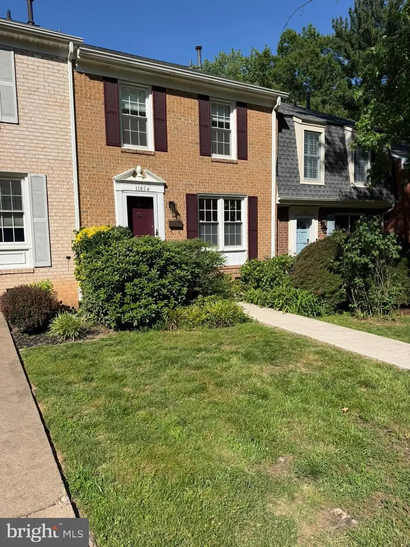 11854 Saint Trinians Ct, Reston, VA 20191 - #1