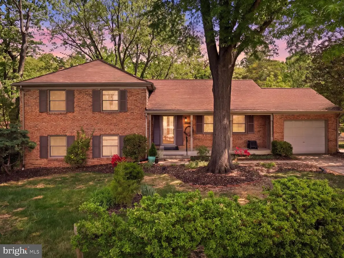 6109 Tammy Dr, Alexandria, VA 22310 - #1