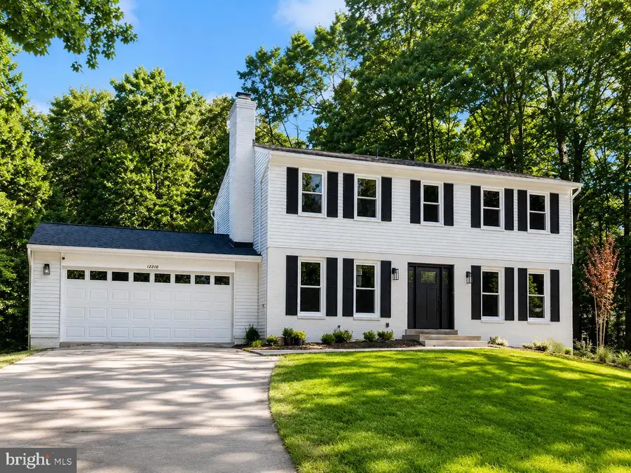 12210 Folkstone Dr, Oak Hill, VA 20171 - #2