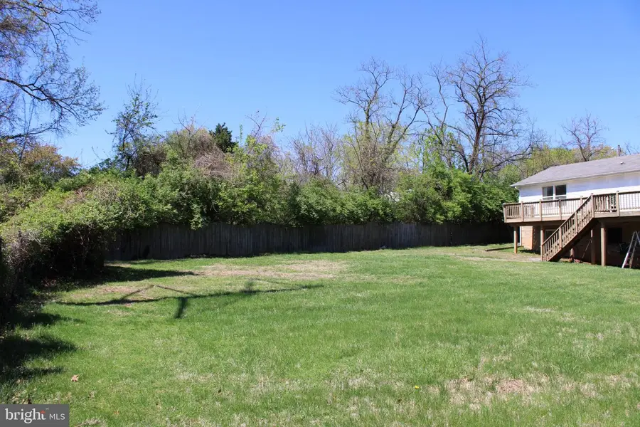 7601 Rudyard St, Falls Church, VA 22043 - #3