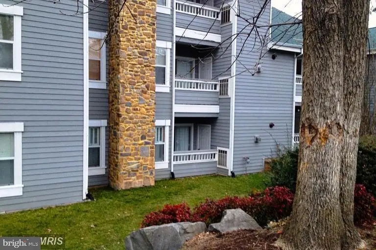 13085 Autumn Woods Way #105, Fairfax, VA 22033 - #3
