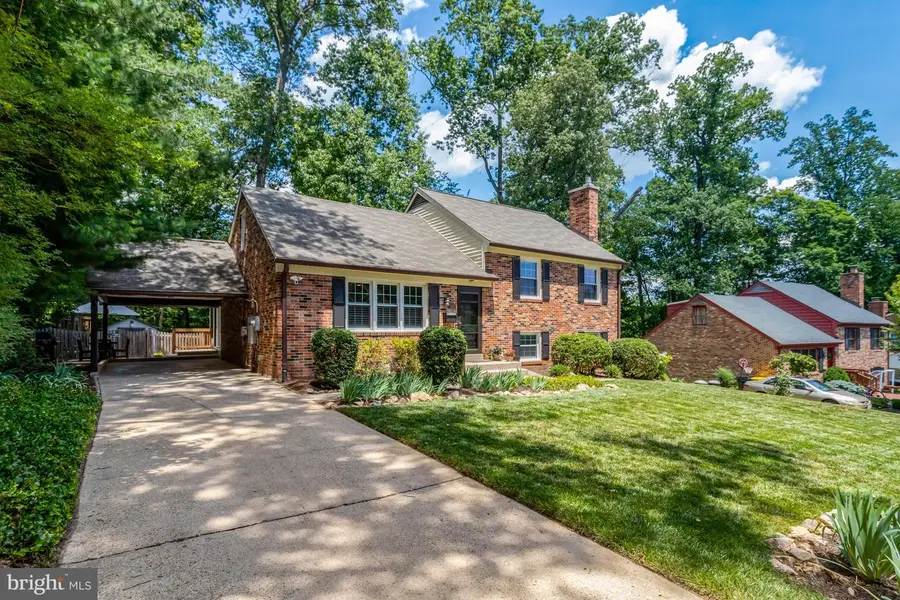 8916 Moreland Ln, Annandale, VA 22003 - #2