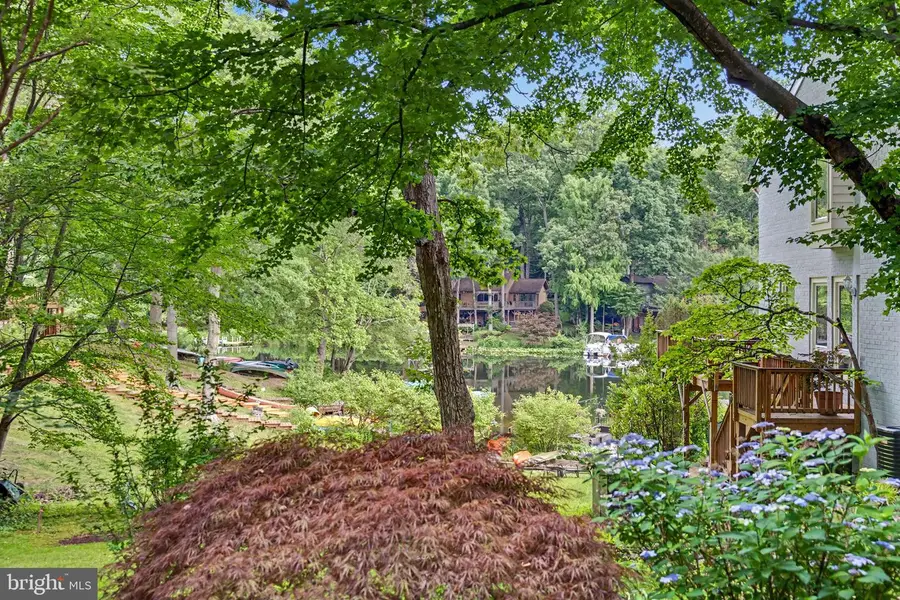 2020 Chadds Ford Dr, Reston, VA 20191 - #3
