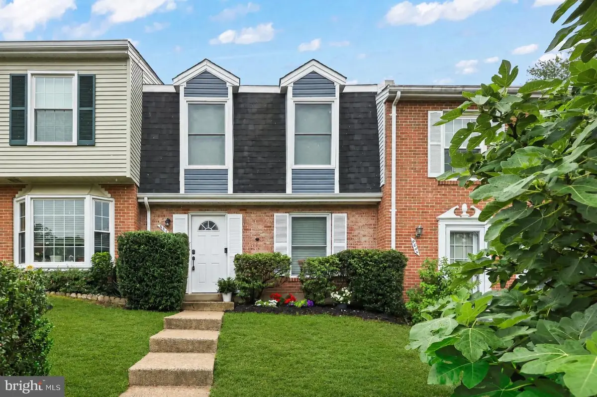 6426 Silver Ridge Cir, Alexandria, VA 22315 - #1