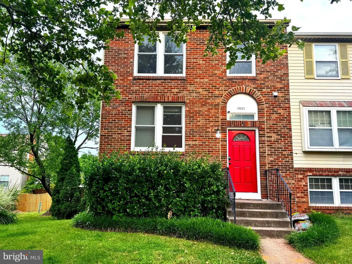 13321 Hound Run Dr, Fairfax, VA 22033 - #1