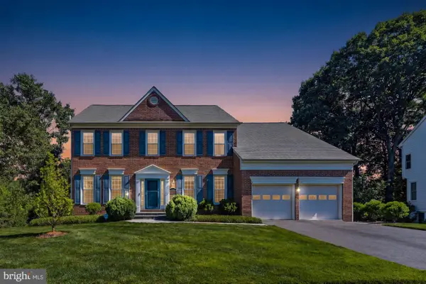 4909 Fox Creek Ct, CHANTILLY, VA 20151